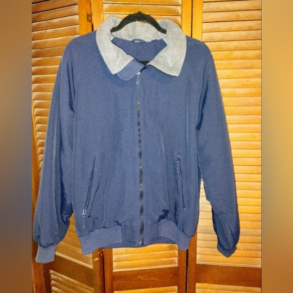 Sports Master Navy Fleece Lined Windbreaker with Stand-Up Collar, And Full Zip - Picture 4 of 7